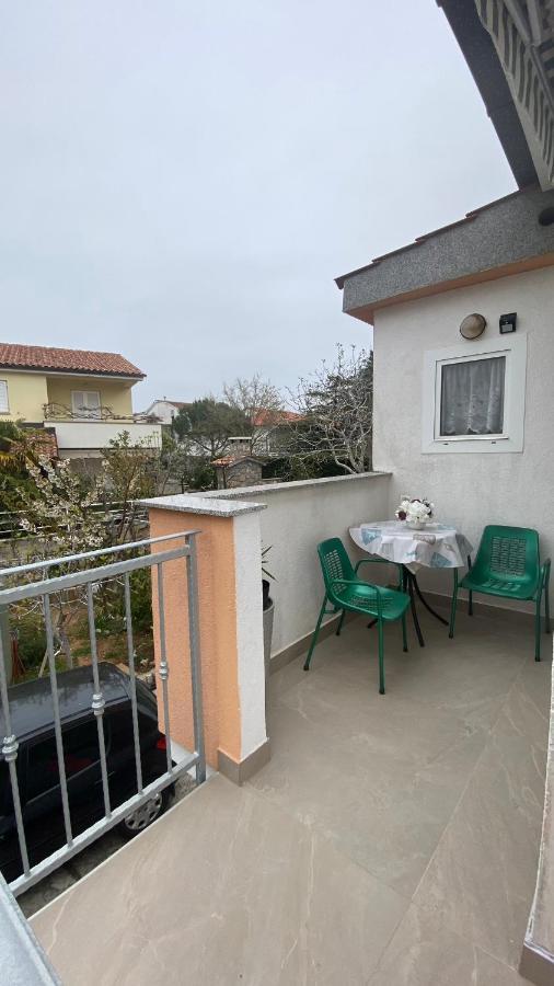 Guest House Tonica 克尔克 外观 照片
