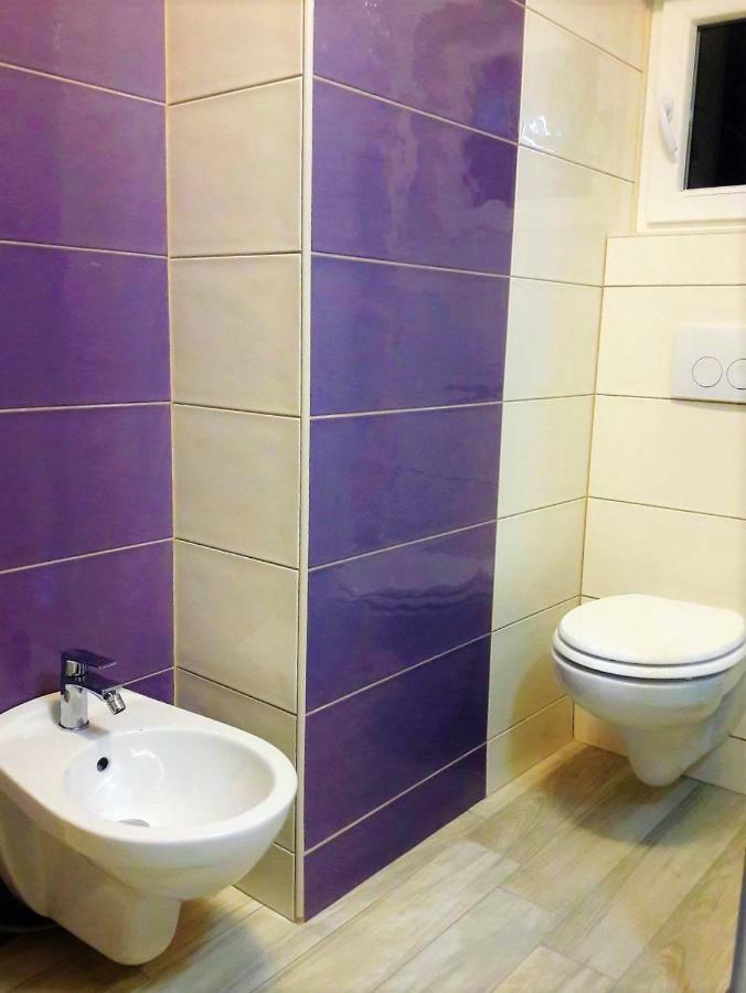 Guest House Tonica 克尔克 外观 照片
